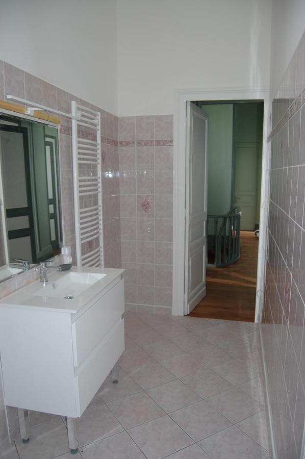 Chateau Begot Lansac  Bagian luar foto